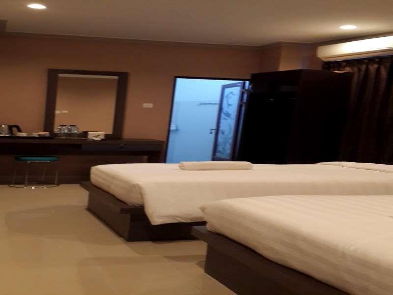 Reddoorz Plus @ Paal 2 Manado Exterior photo