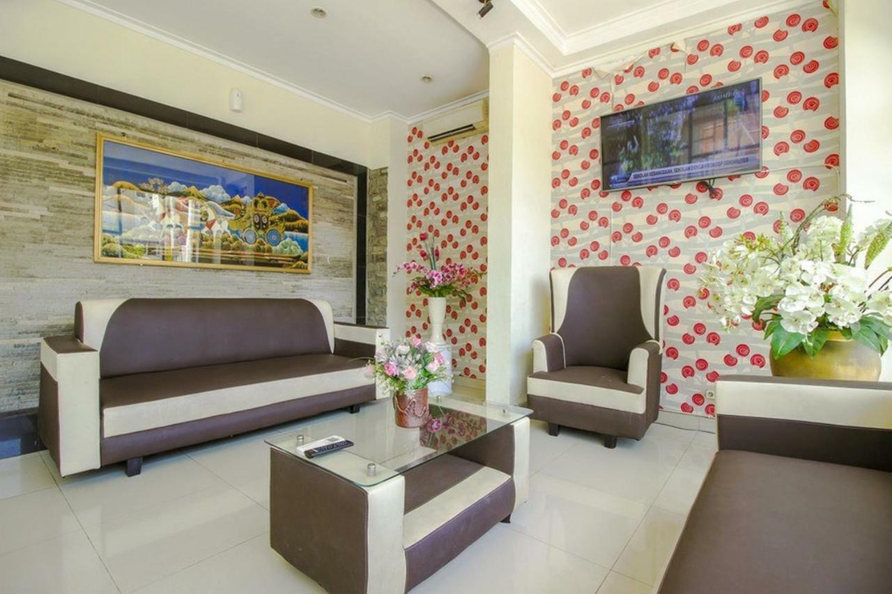 Reddoorz Plus @ Paal 2 Manado Exterior photo